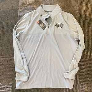 Under armor pullover